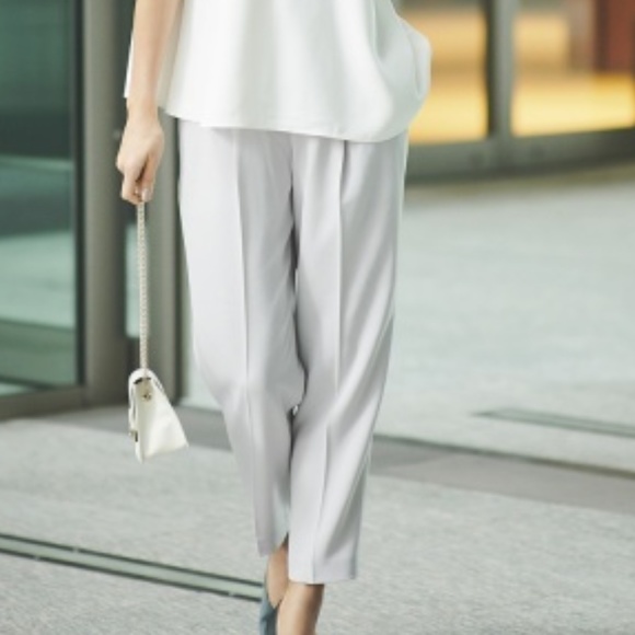 uniqlo drape tapered ankle length pants
